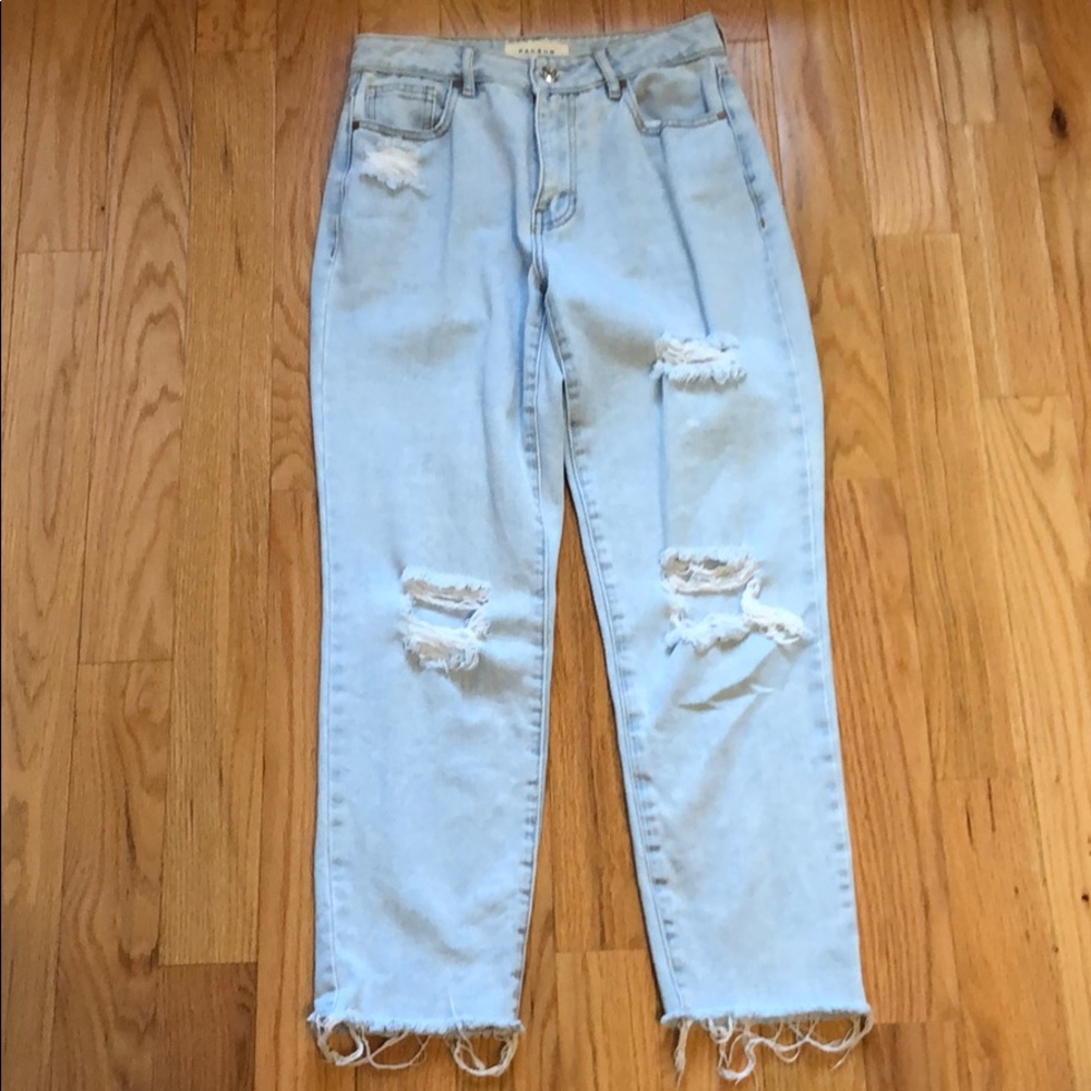 PacSun Mom Jeans 24